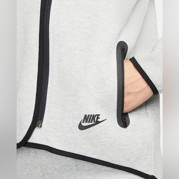 Nike Sportswear Tech Fleece Full Zip Cape Hoodie Jacket Gray SZ S - Picture 6 of 16